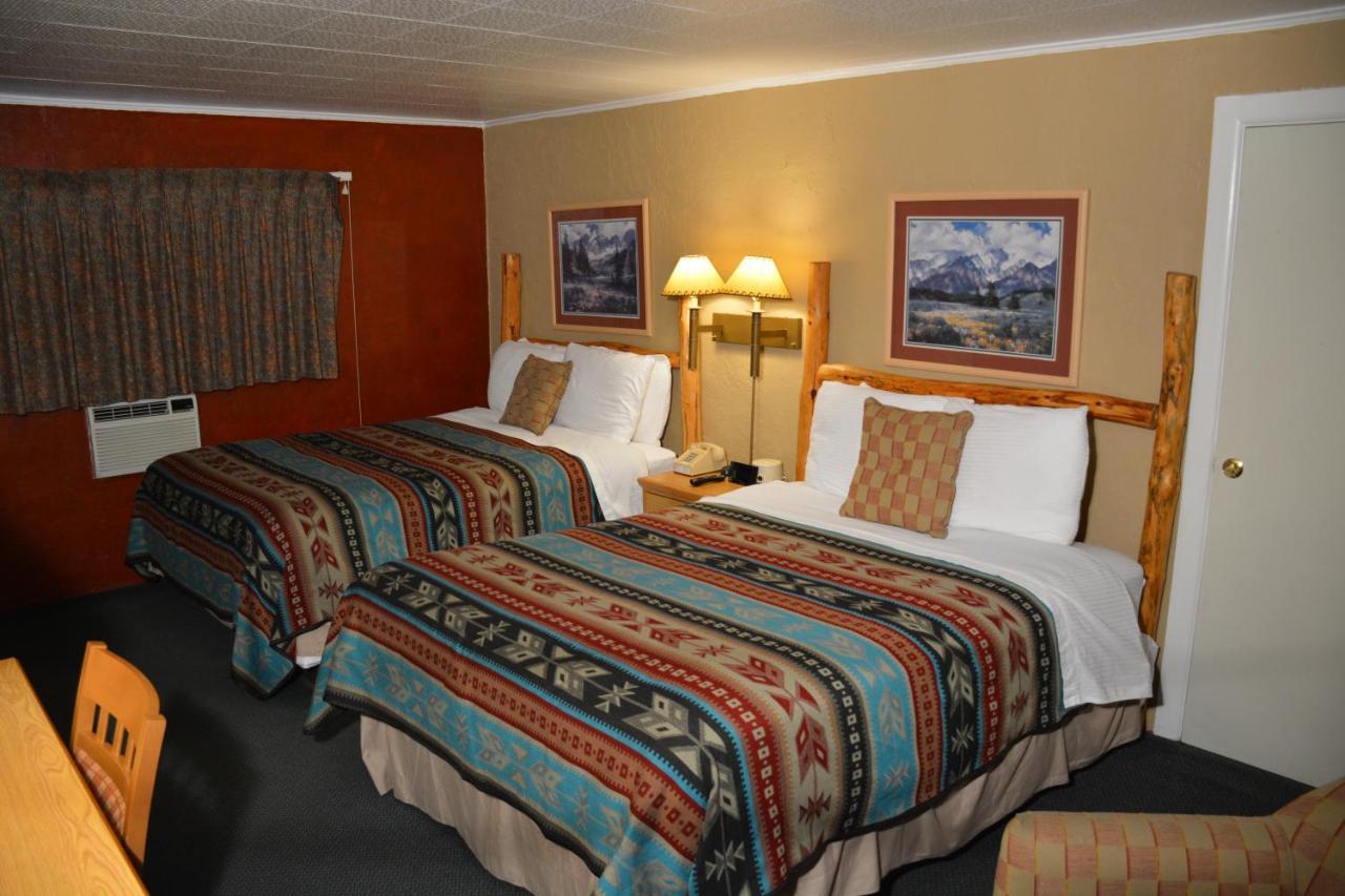 Lodge Sitzmark Ruidoso